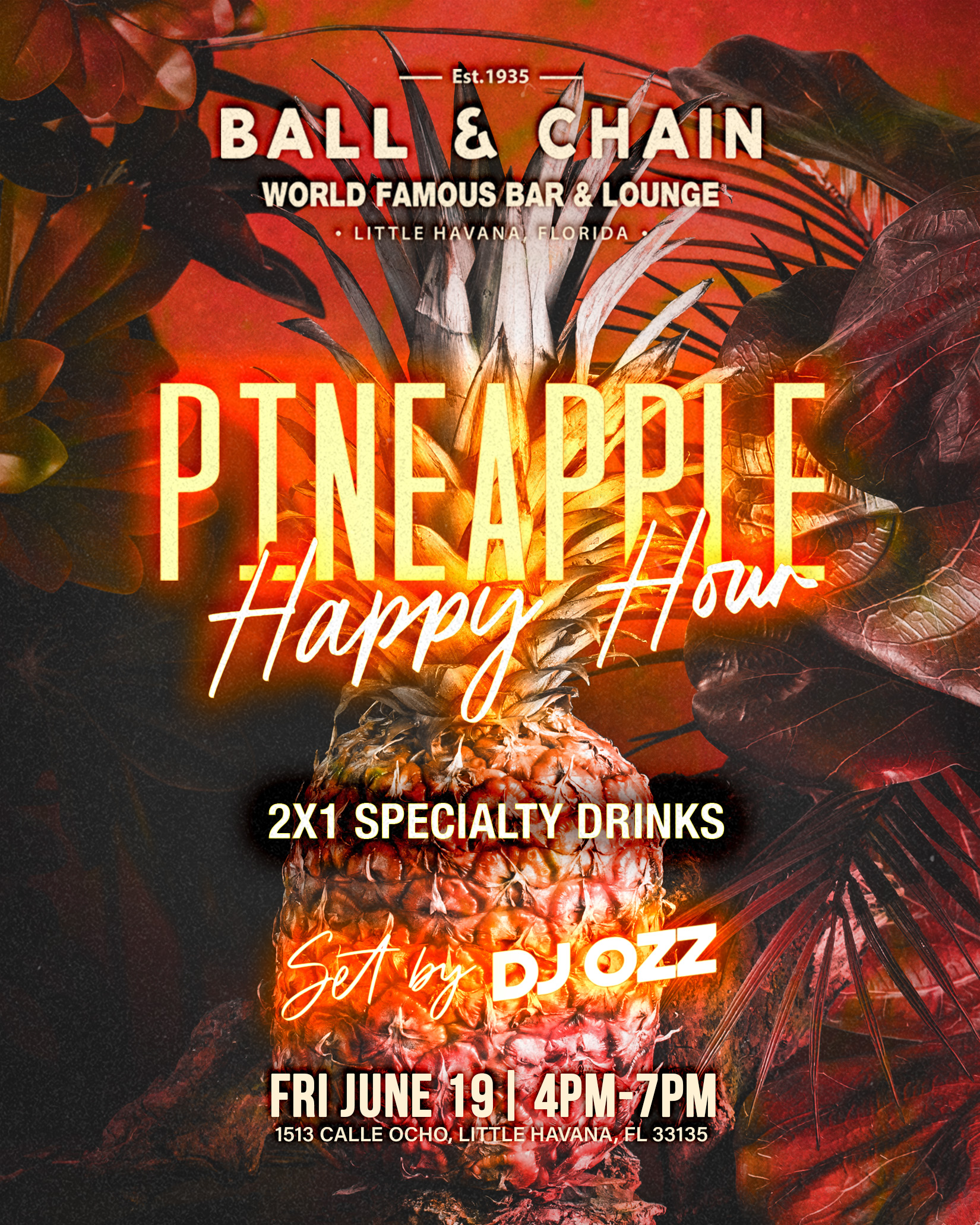 picture of a pineapple on a textured background